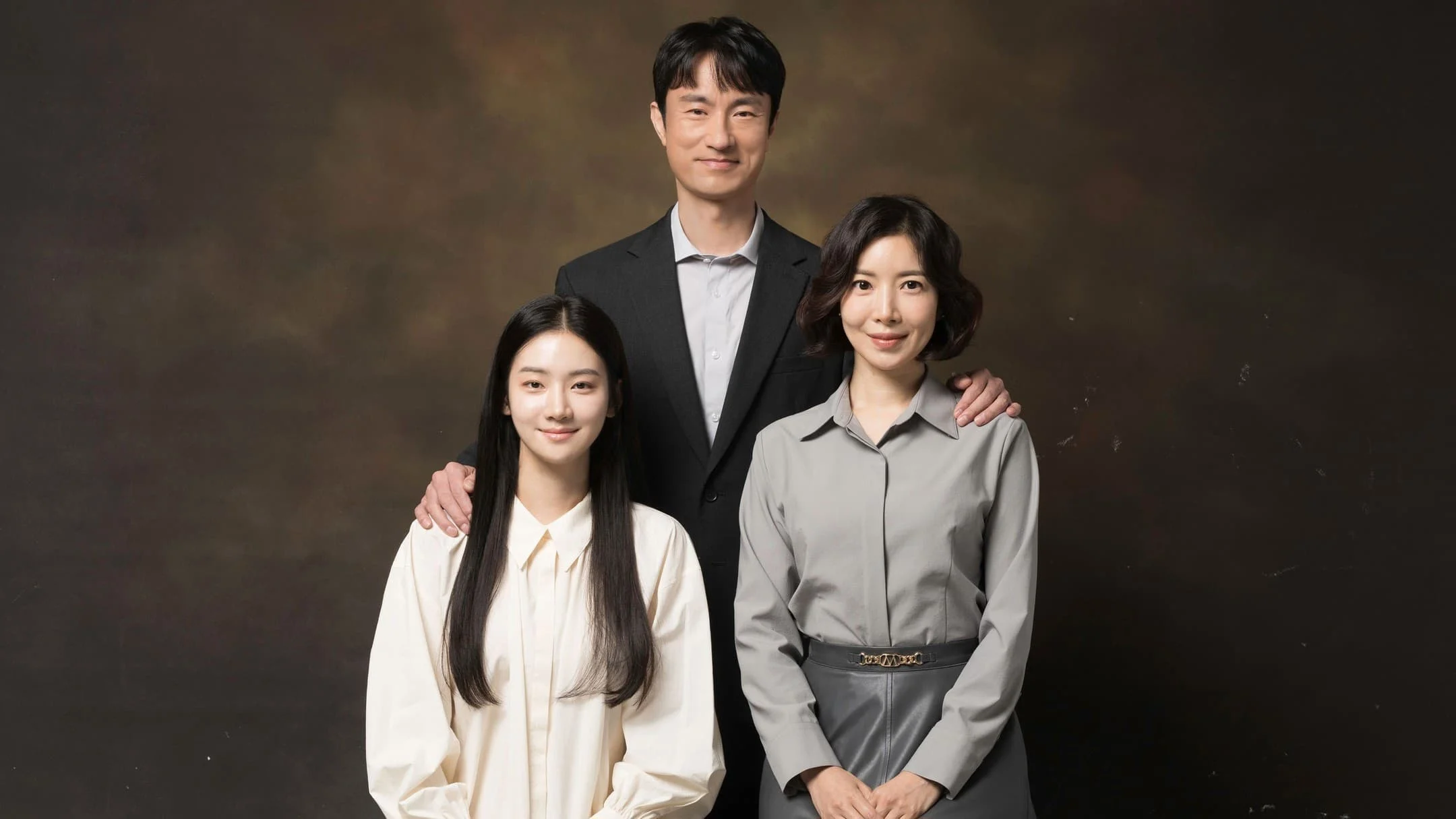 Gia Đình Hoàn Hảo - A Normal Family